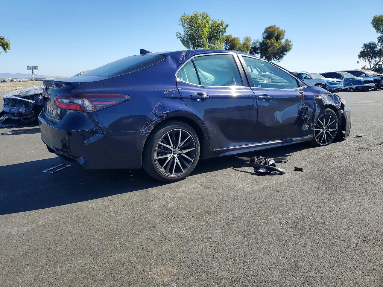 2021 TOYOTA CAMRY