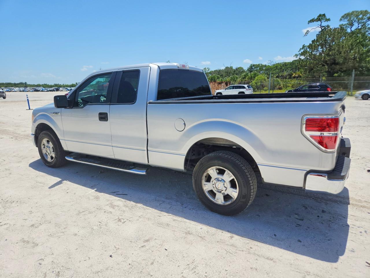 2011 FORD F150