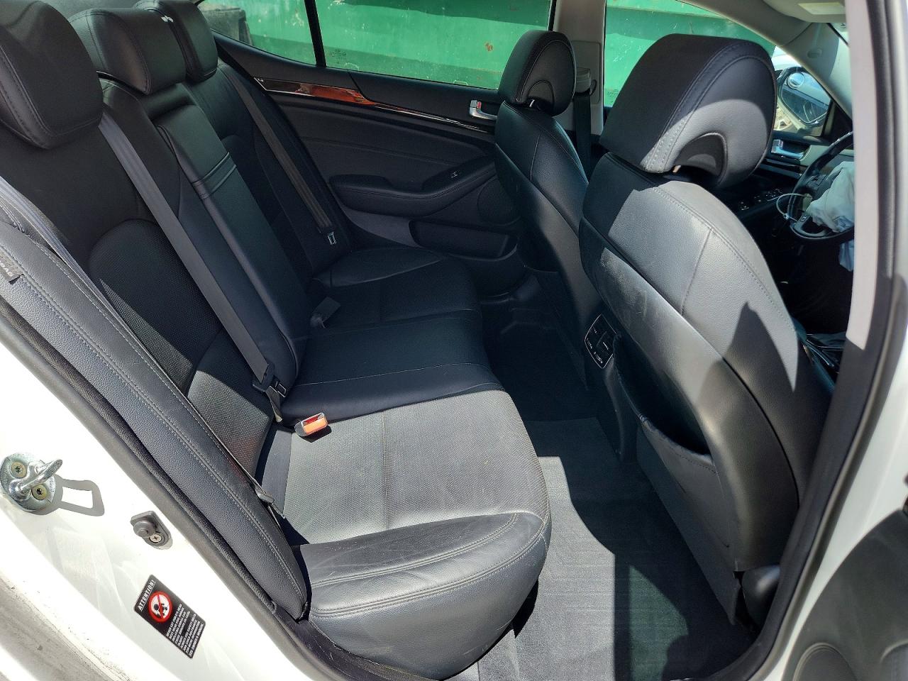 2015 KIA CADENZA