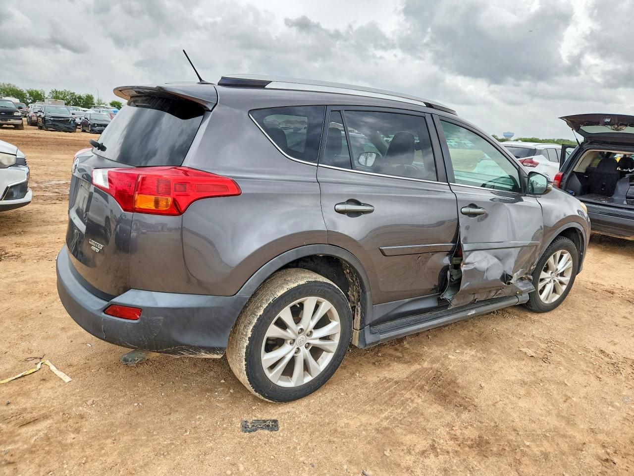 2013 TOYOTA RAV4