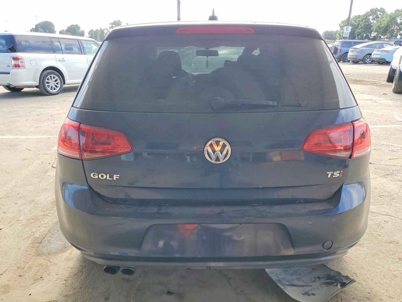 2015 VOLK GOLF