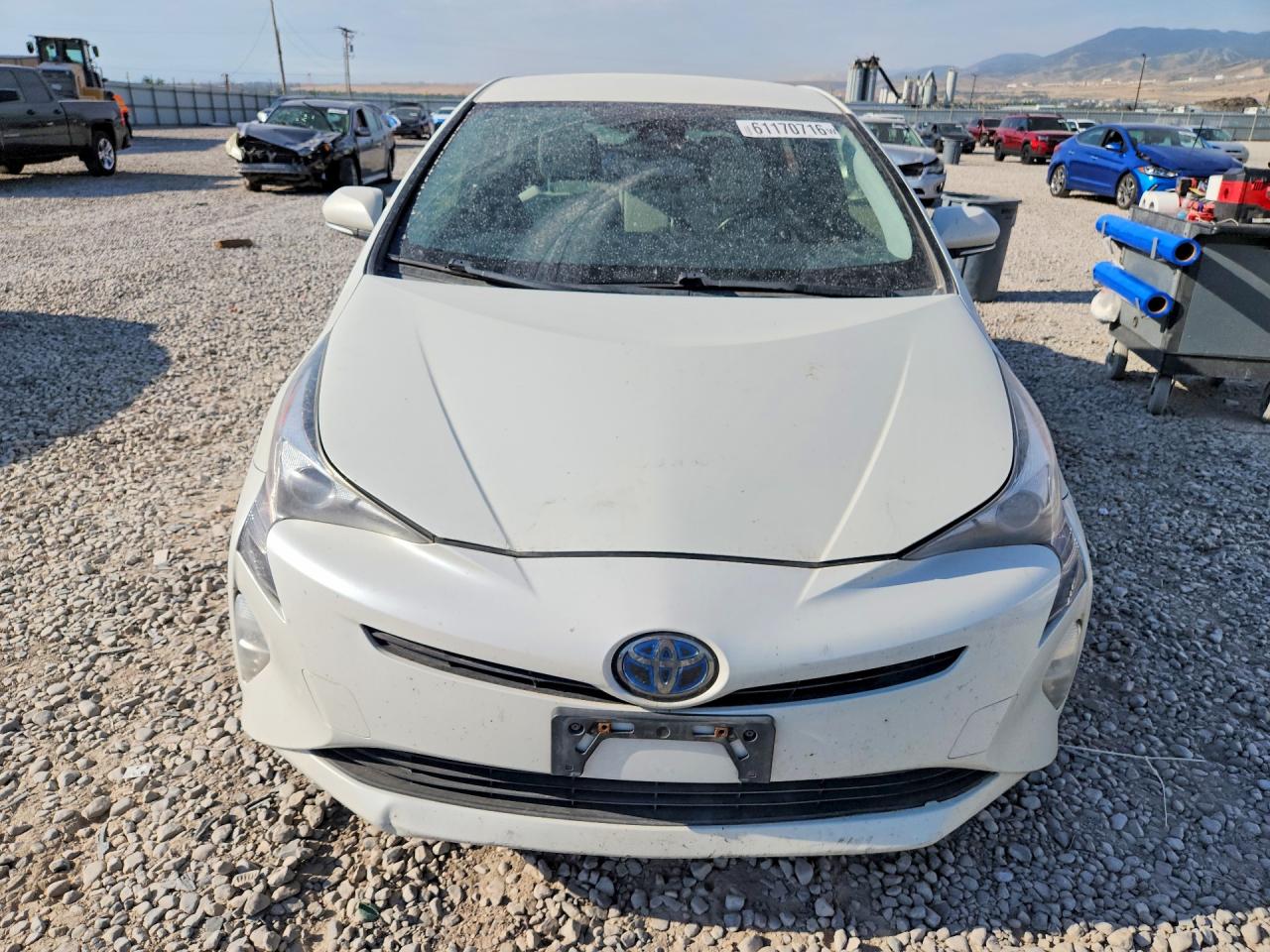 2016 TOYOTA PRIUS