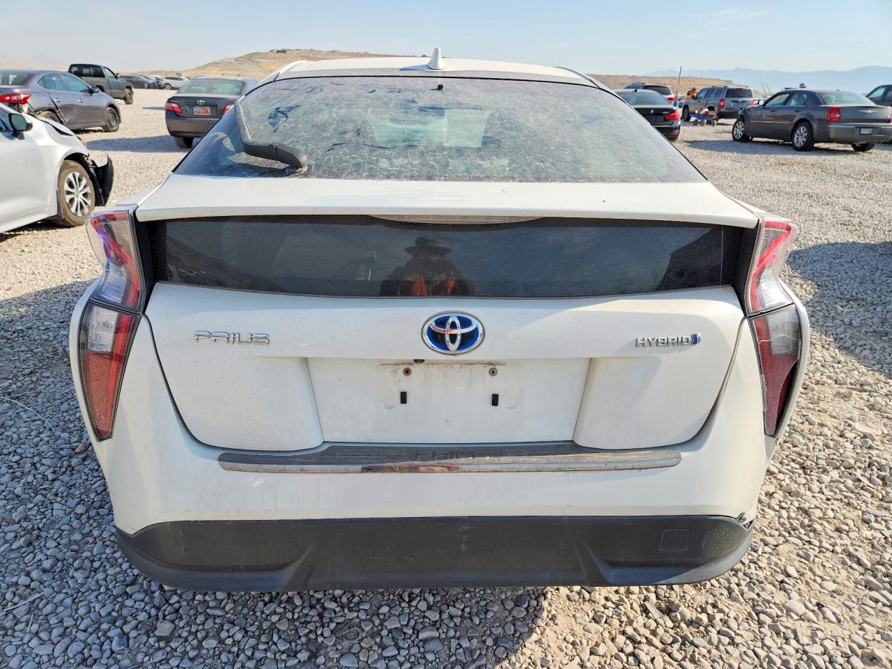 2016 TOYOTA PRIUS