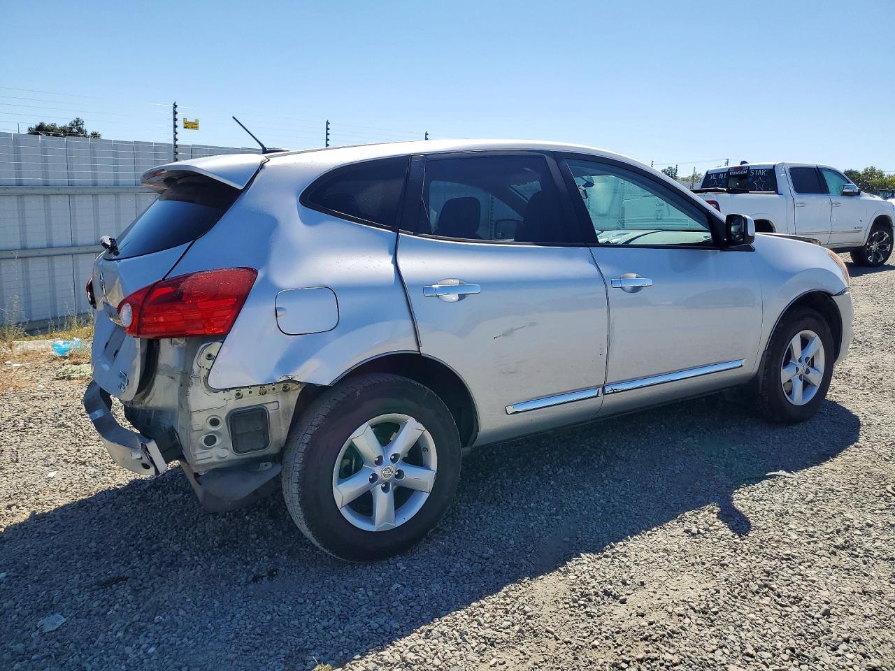 2013 NISSAN ROGUE