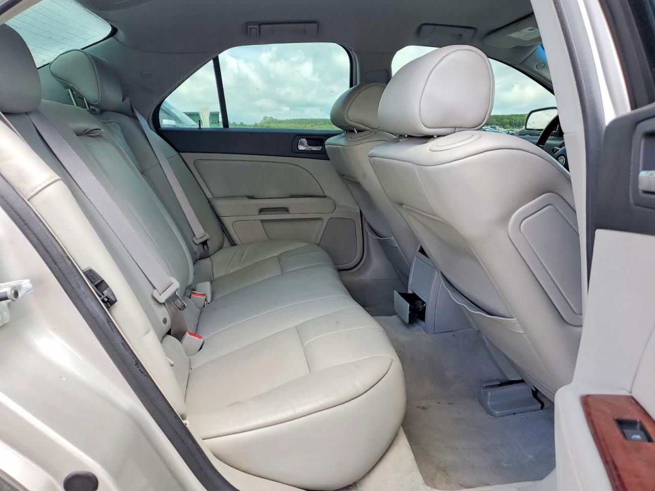 2007 CADILLAC STS