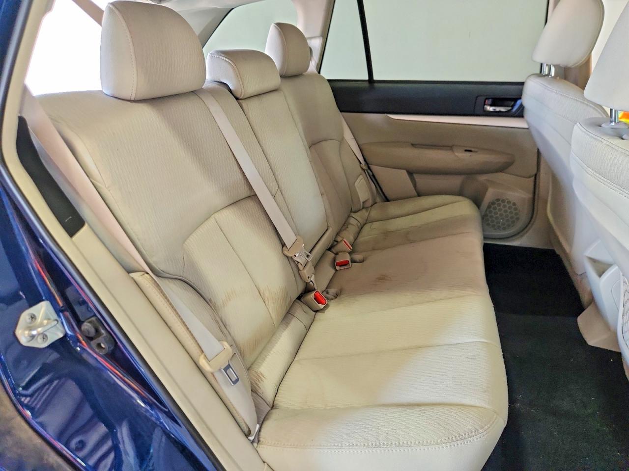 2011 SUBARU OUTBACK
