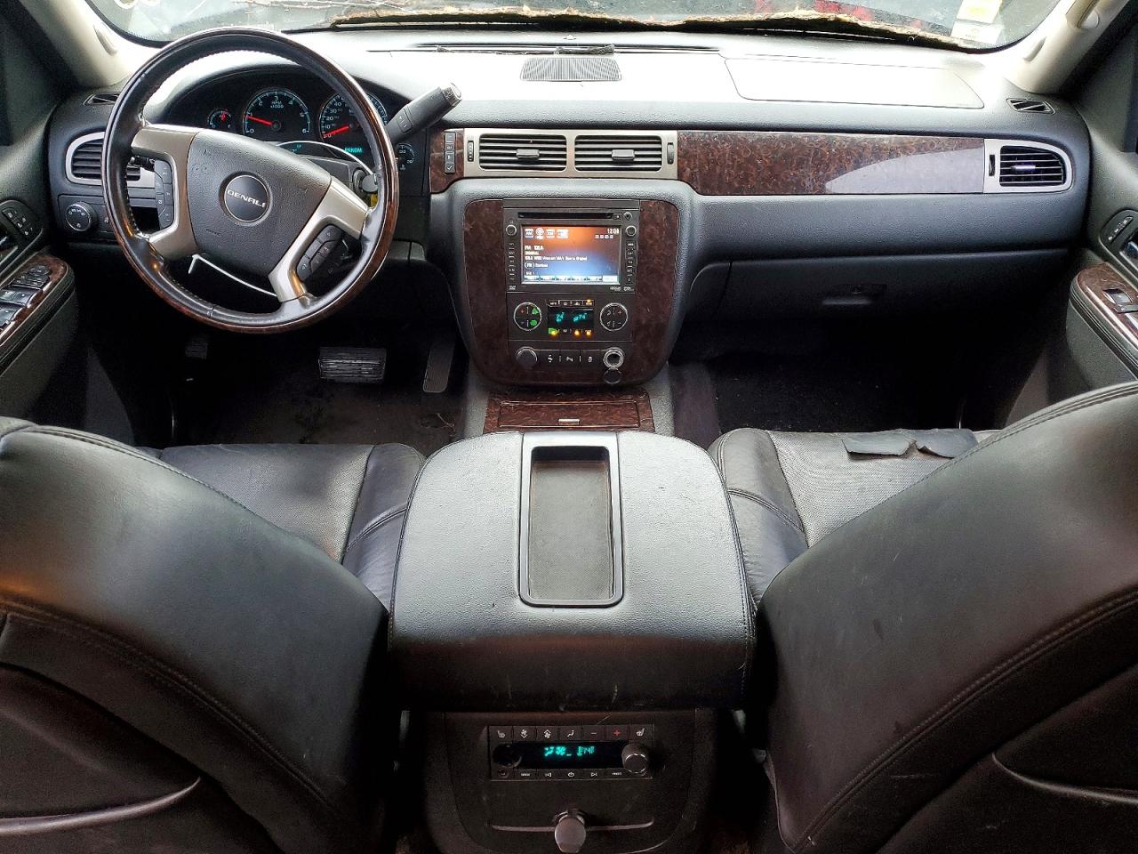 2012 GMC YUKON
