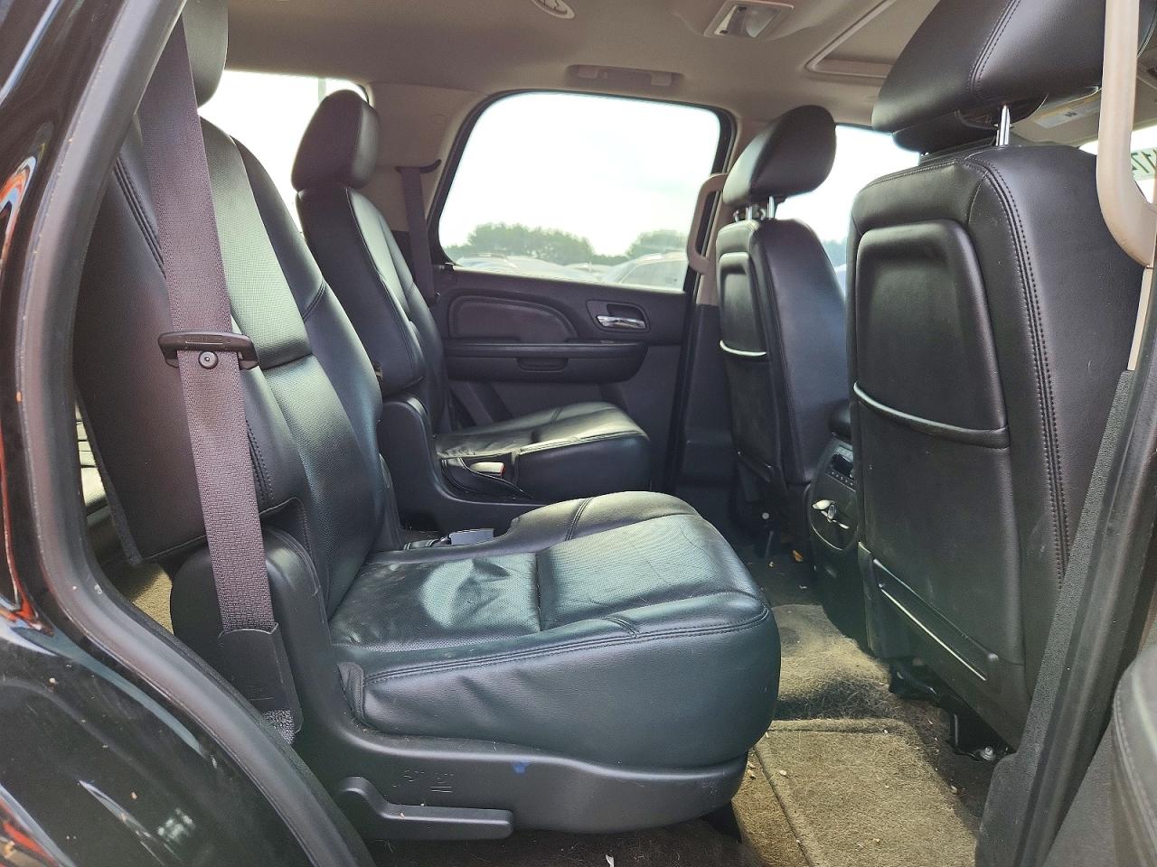 2012 GMC YUKON