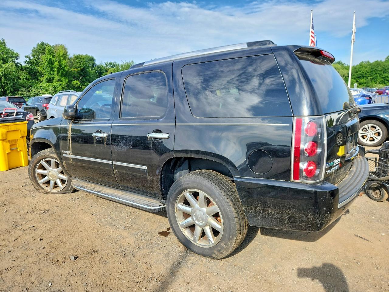 2012 GMC YUKON