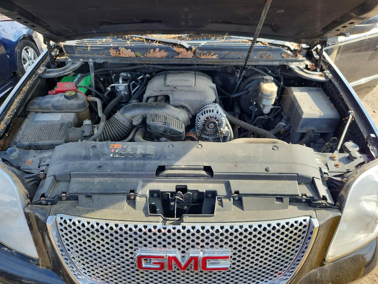 2012 GMC YUKON