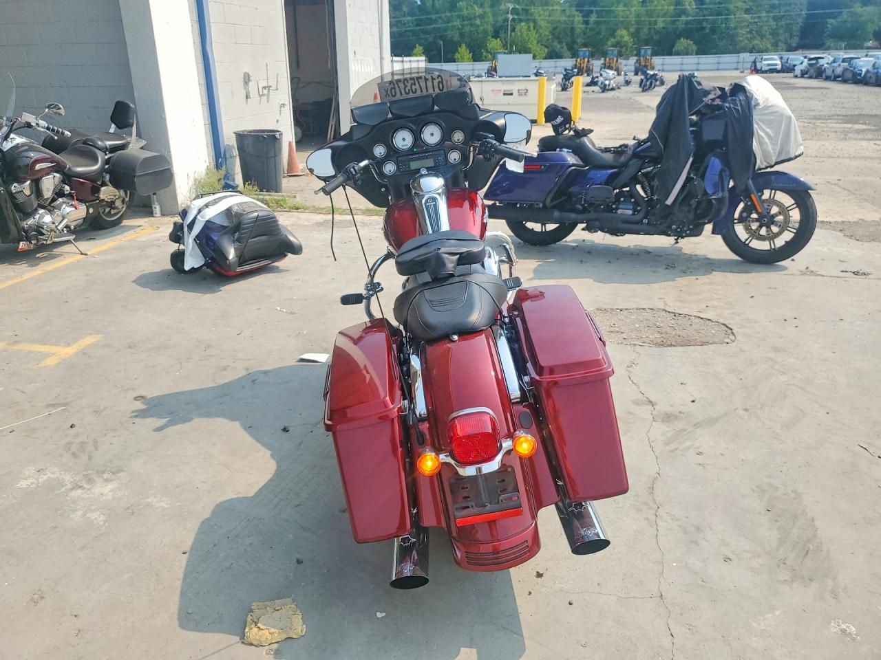 2009 HARLEY-DAVIDSON FL