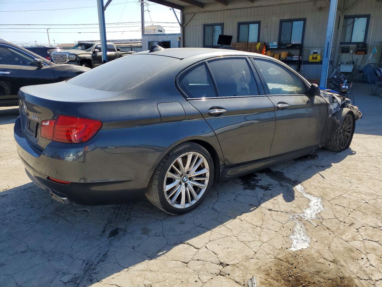 2011 BMW 5 SERIES