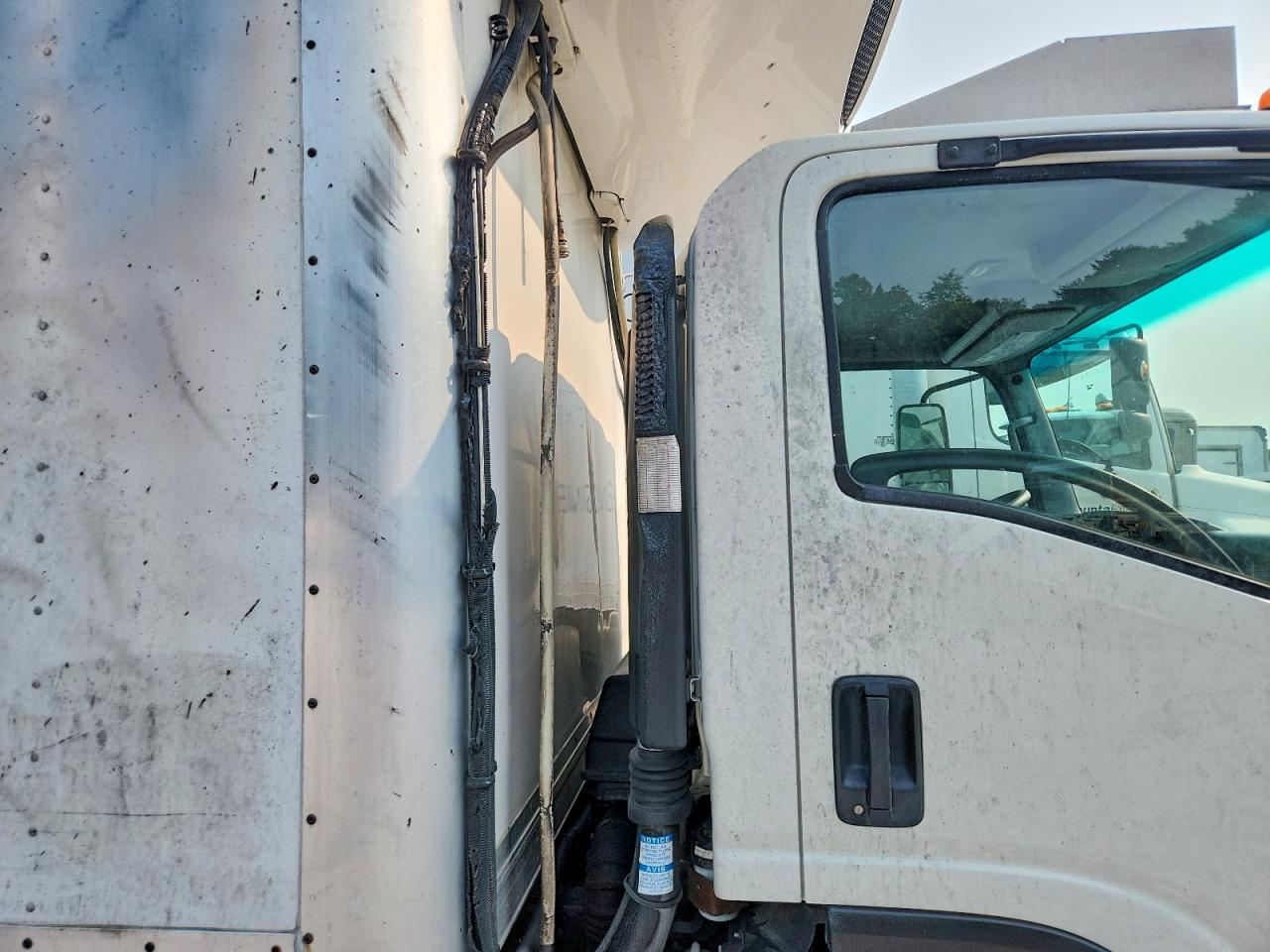 2018 ISUZU NPR