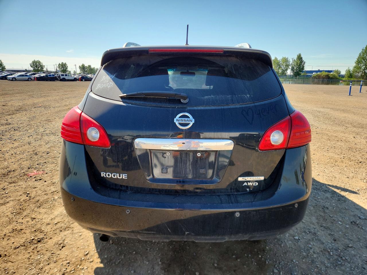 2013 NISSAN ROGUE