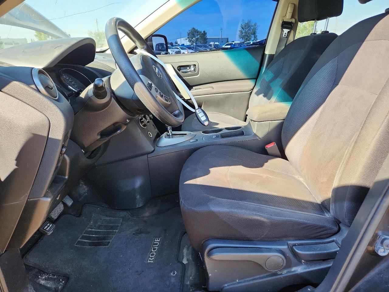2013 NISSAN ROGUE