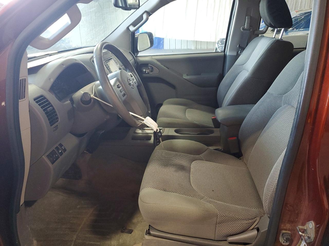 2016 NISSAN FRONTIER