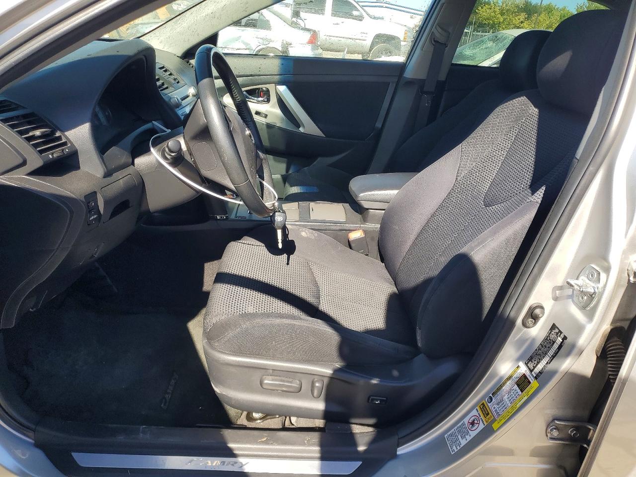 2010 TOYOTA CAMRY