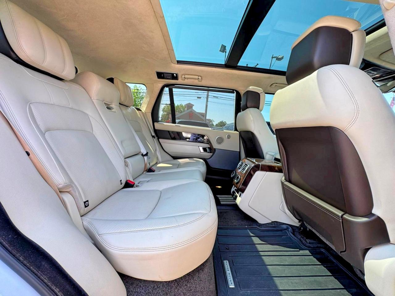 2020 LAND ROVER RANGEROVER
