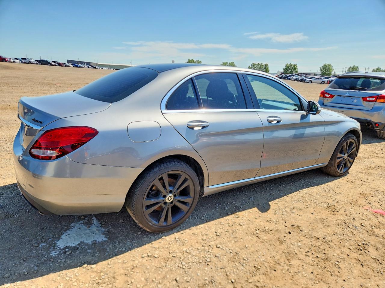 2015 MERCEDES-BENZ C-CLASS