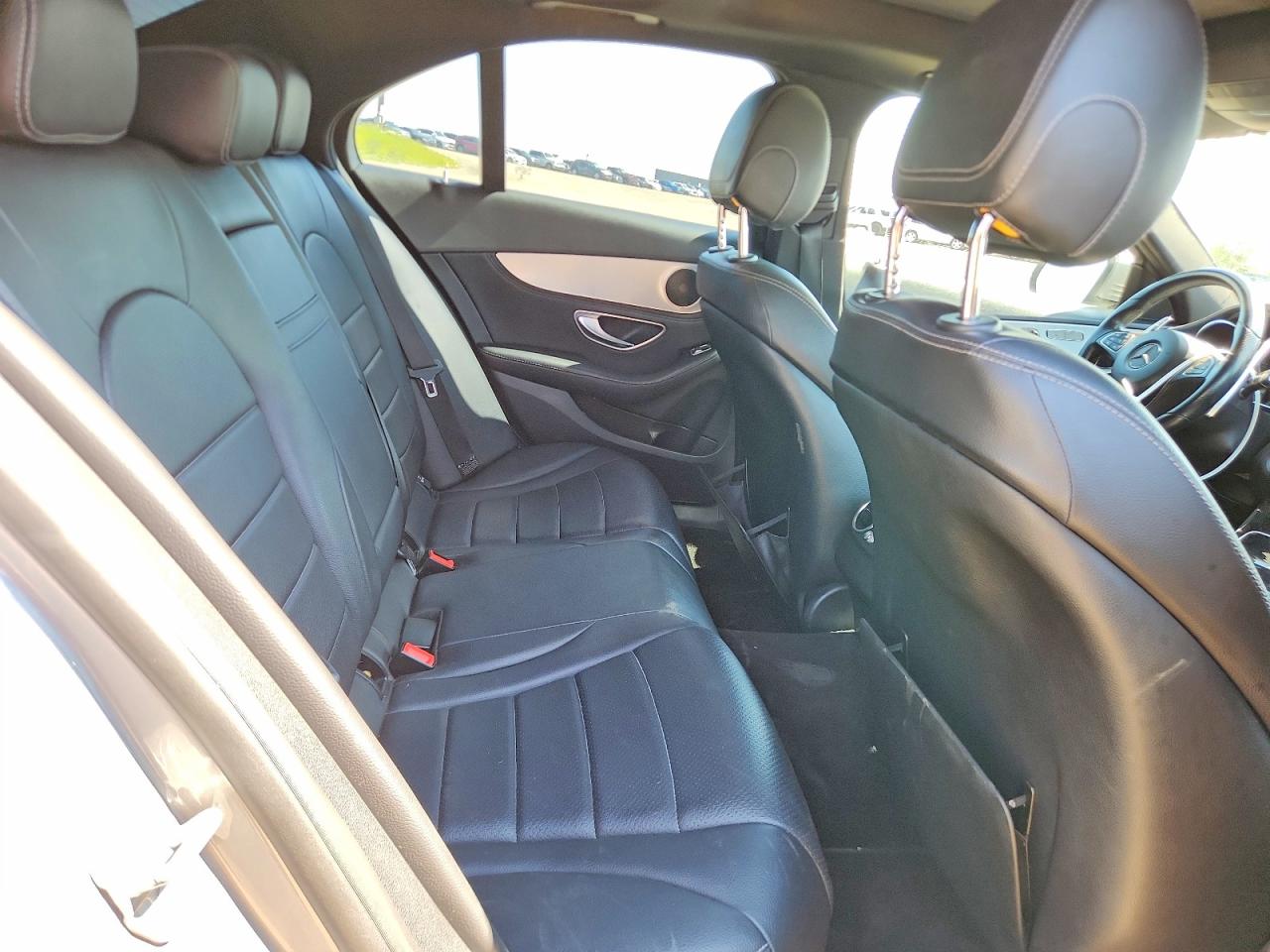 2015 MERCEDES-BENZ C-CLASS