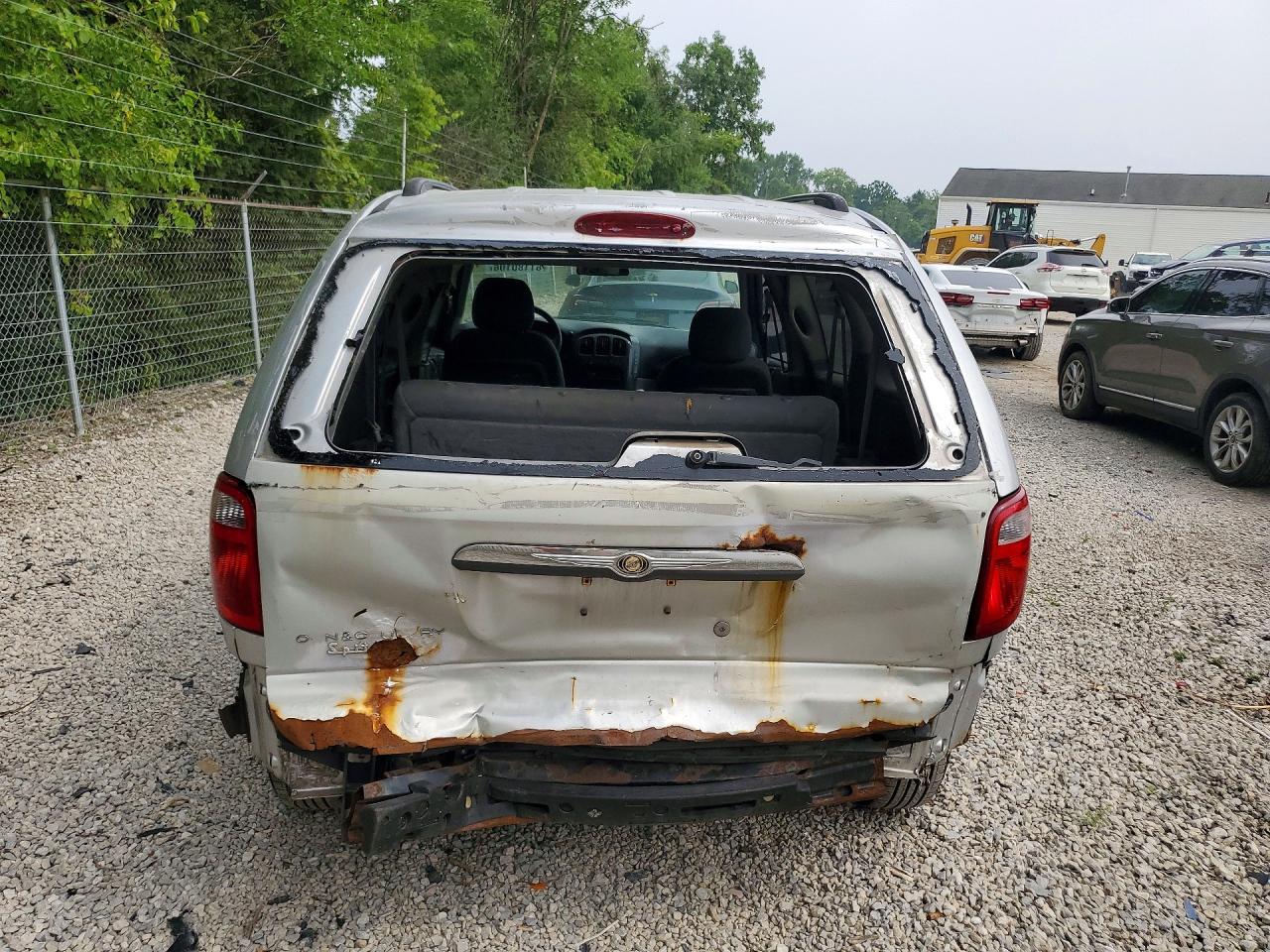 2006 CHRYSLER MINIVAN