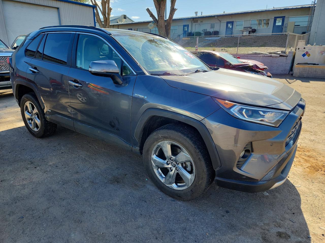 2019 TOYOTA RAV4
