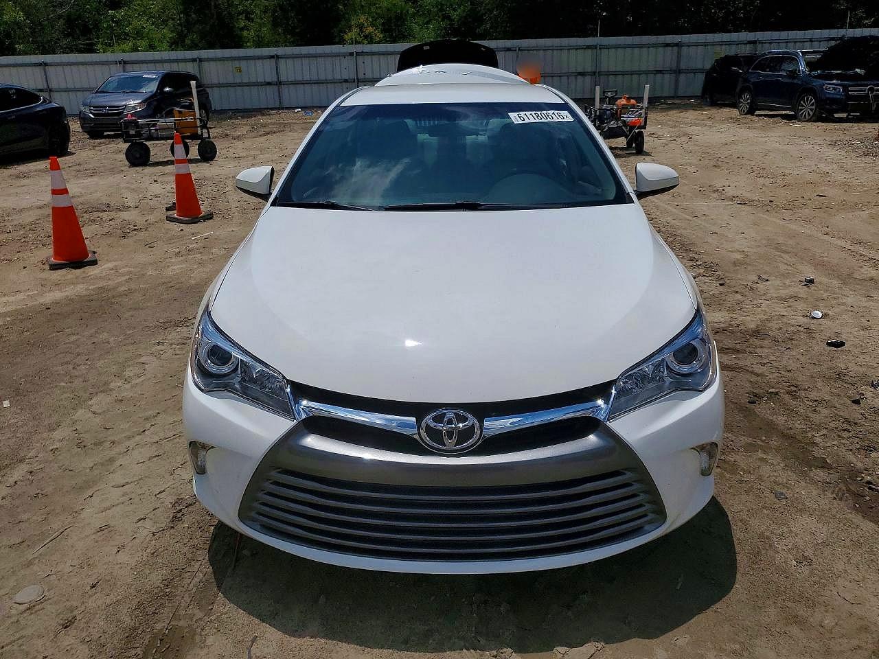 2017 TOYOTA CAMRY