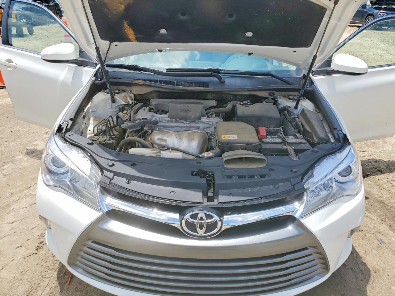 2017 TOYOTA CAMRY