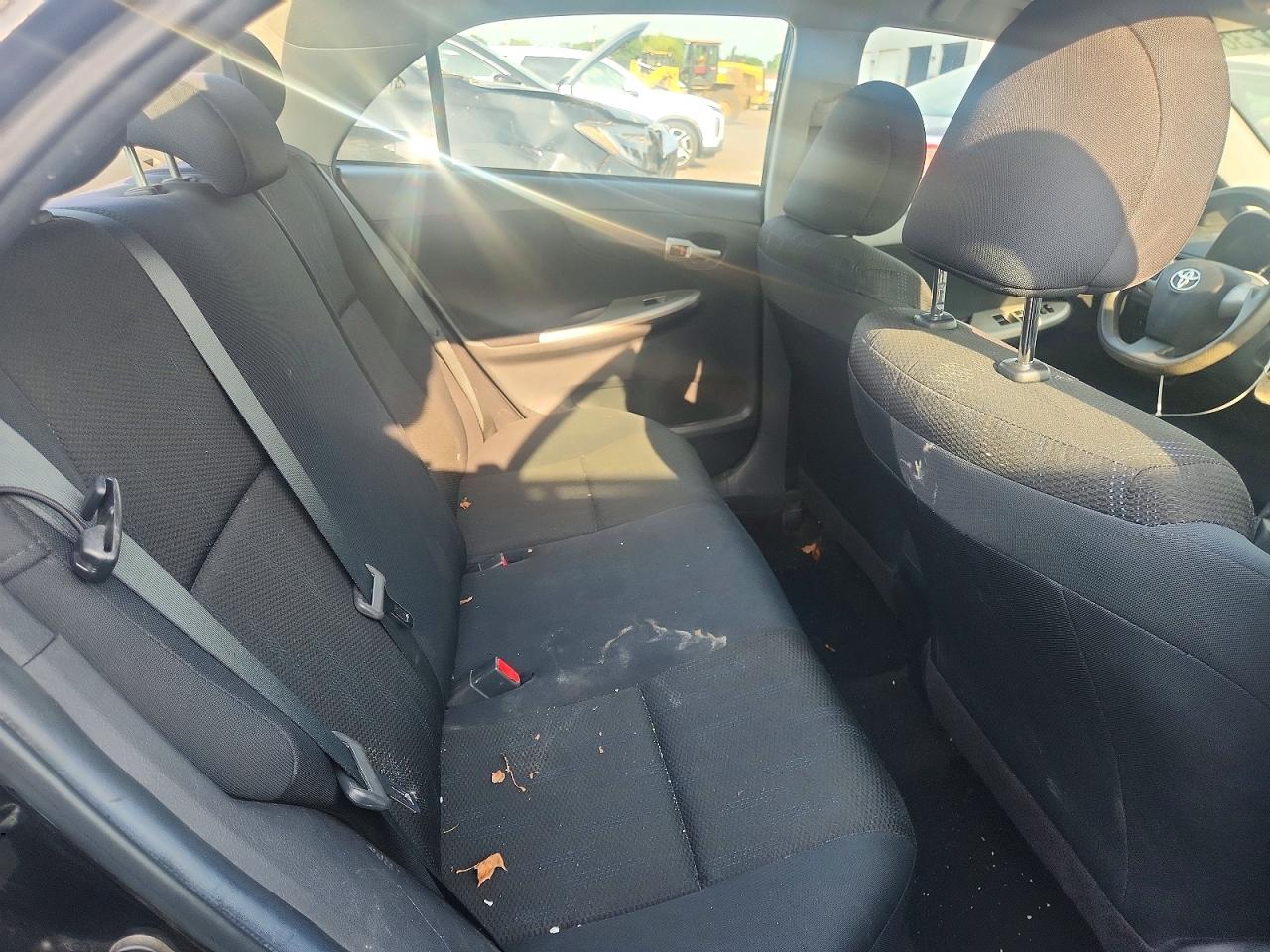 2011 TOYOTA COROLLA