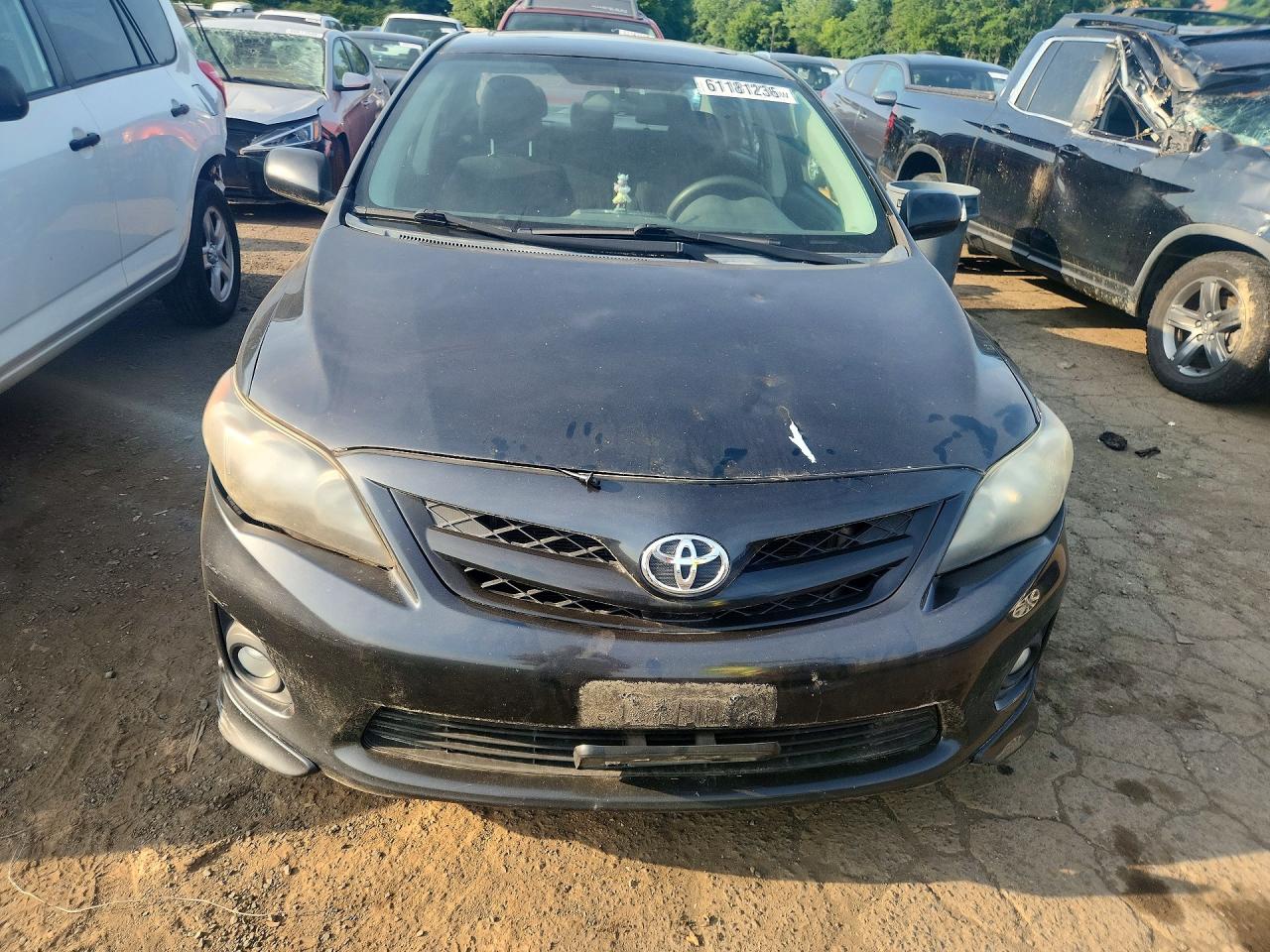 2011 TOYOTA COROLLA