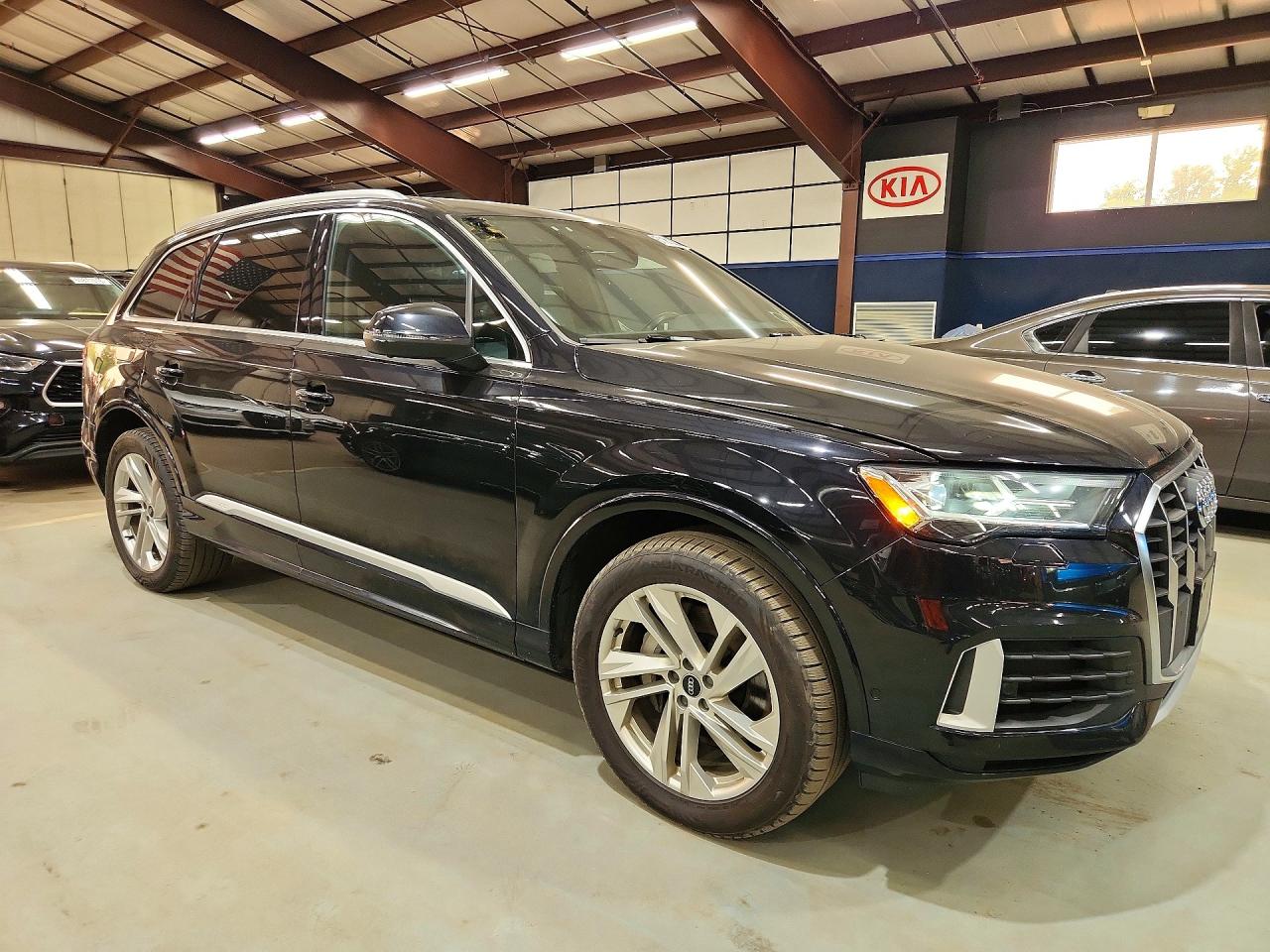2021 AUDI Q7