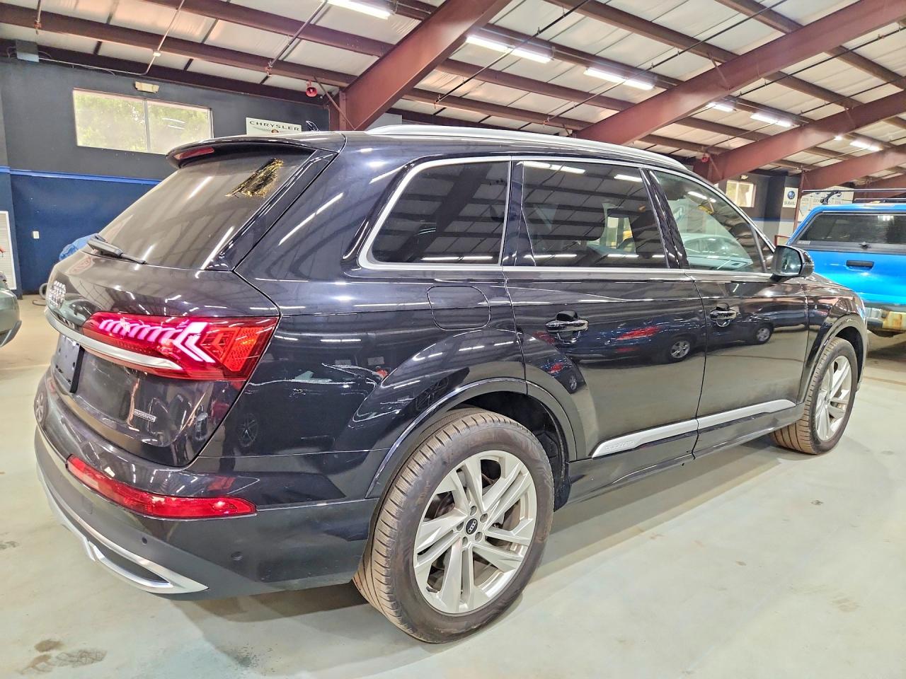 2021 AUDI Q7