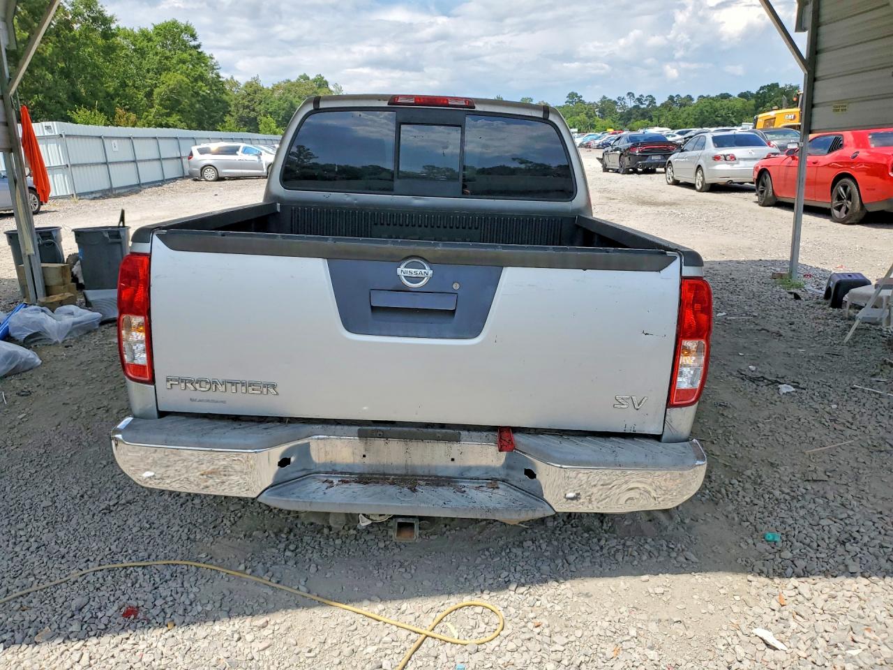 2015 NISSAN FRONTIER