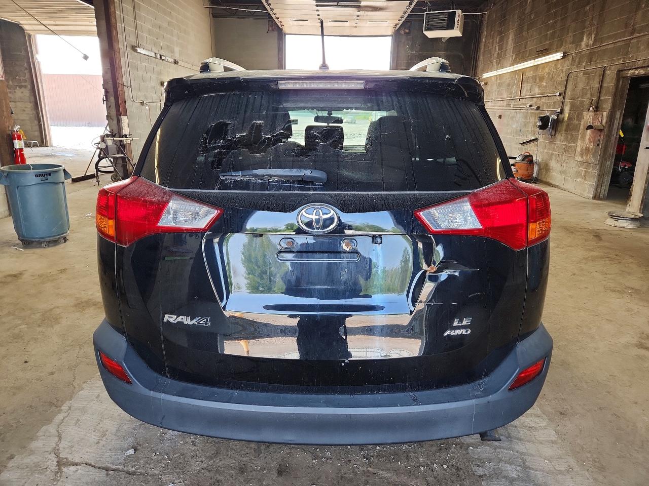 2015 TOYOTA RAV4
