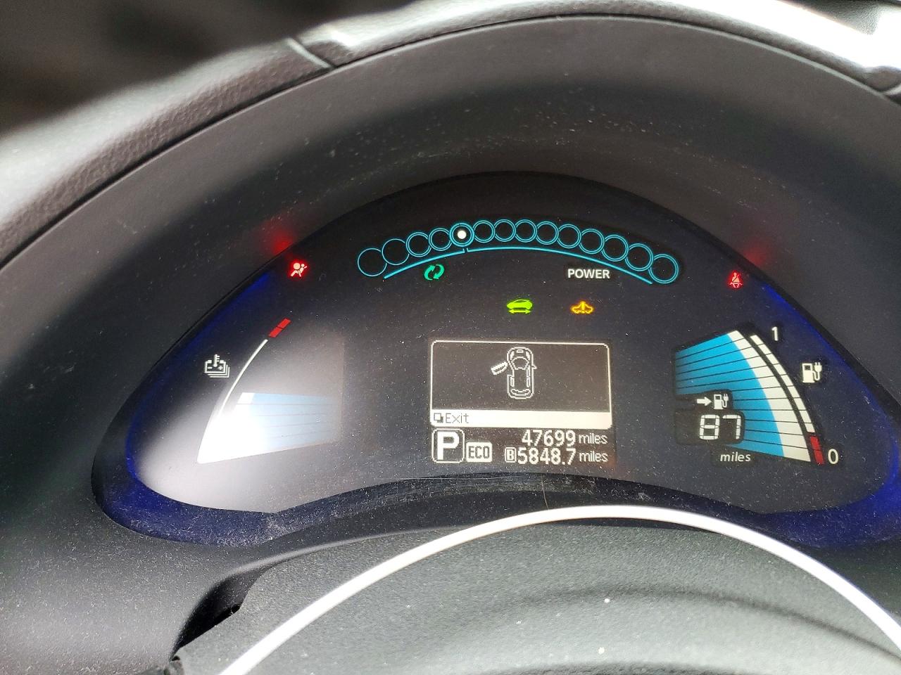 2015 NISSAN LEAF