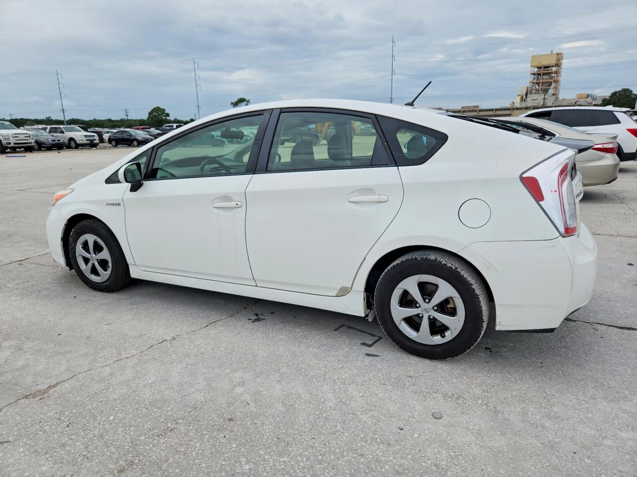 2013 TOYOTA PRIUS