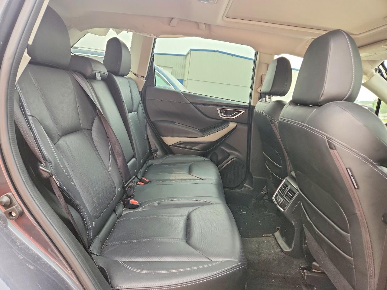 2022 SUBARU FORESTER