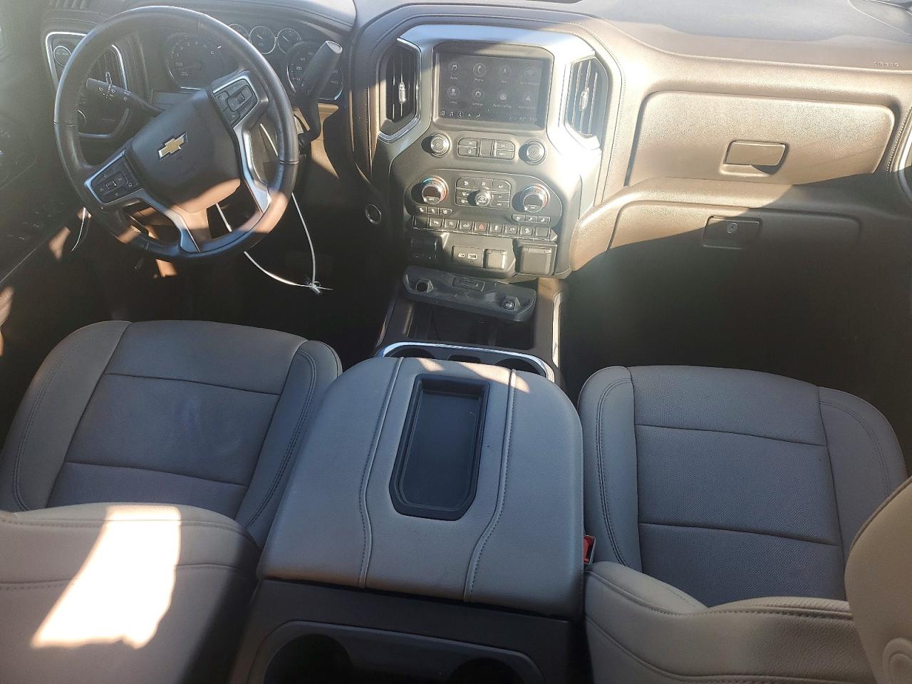 2021 CHEVROLET SILVERADO