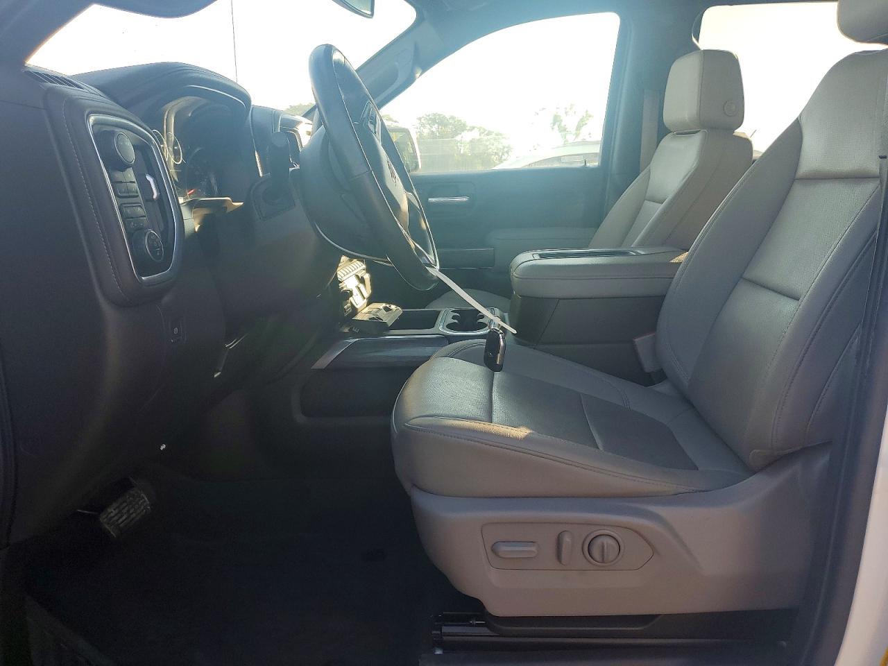 2021 CHEVROLET SILVERADO