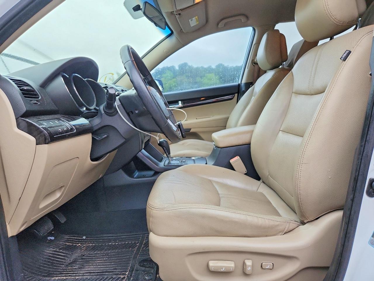 2011 KIA SORENTO