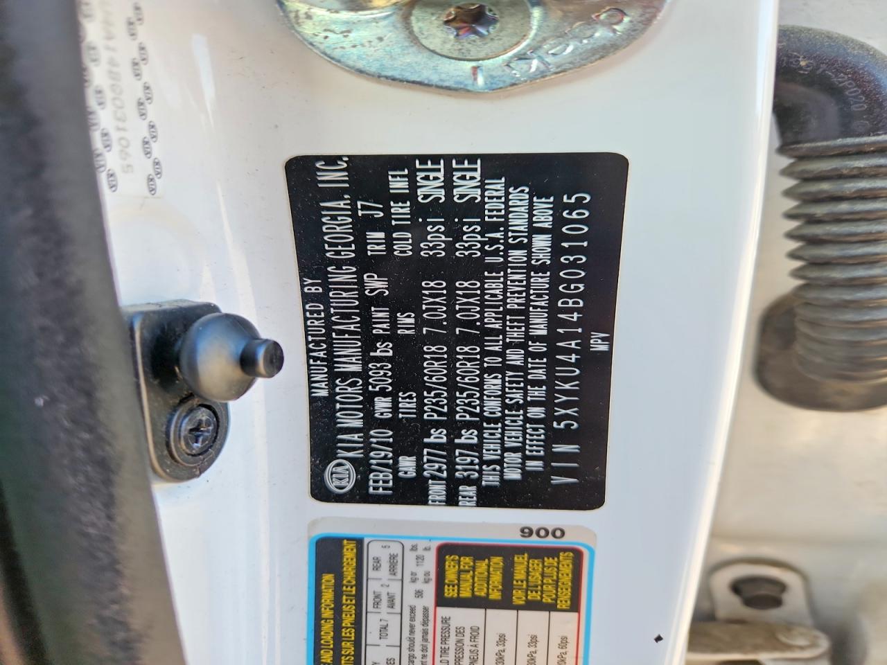 2011 KIA SORENTO