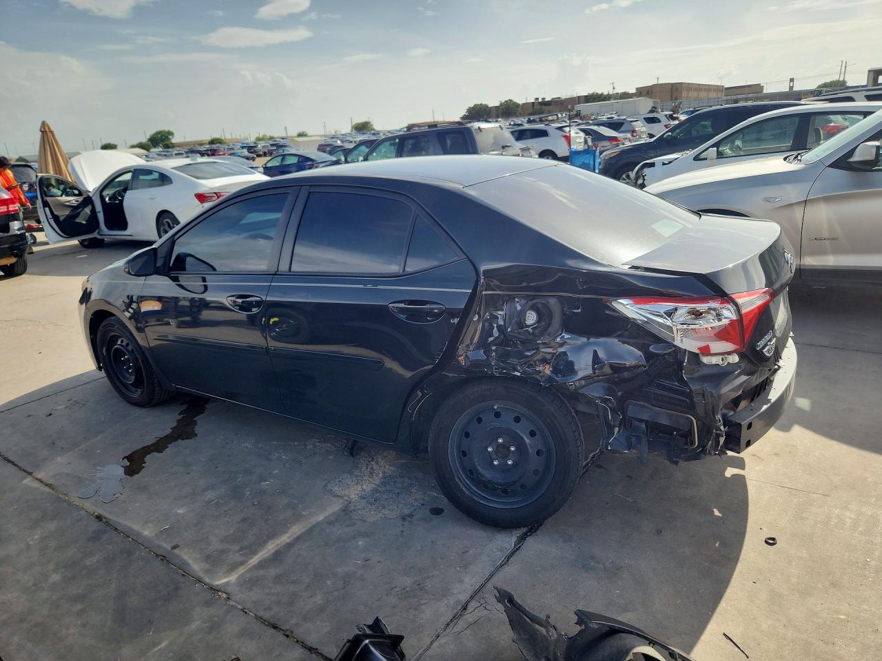 2016 TOYOTA COROLLA