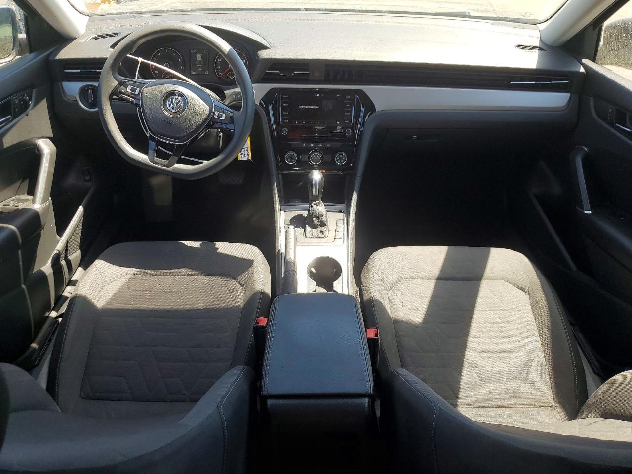 2020 VOLKSWAGEN PASSAT