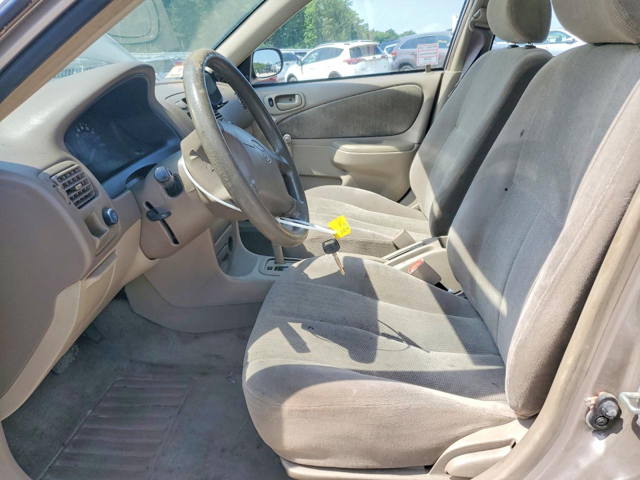 2002 TOYOTA COROLLA