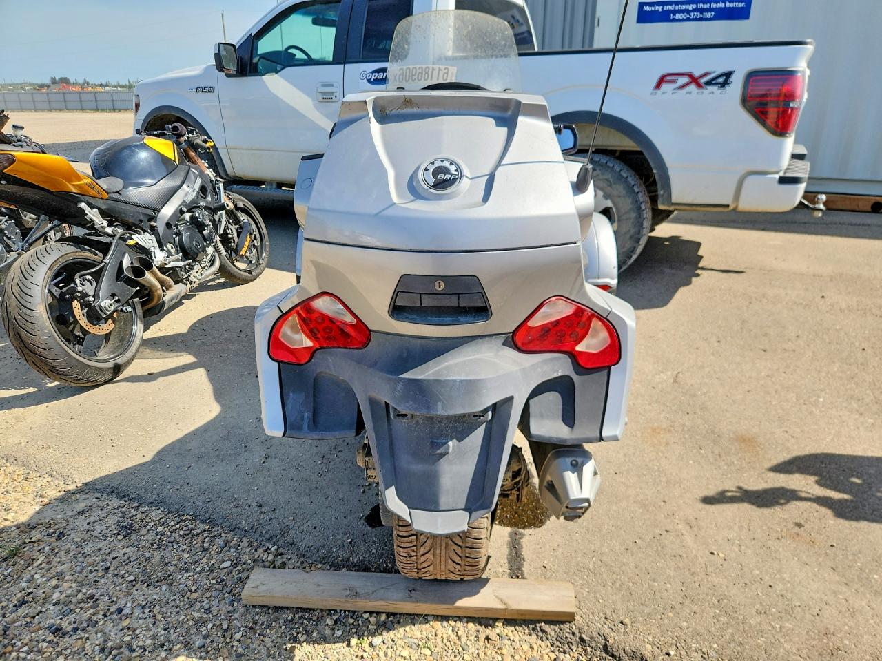 2010 CAN-AM SPYDER