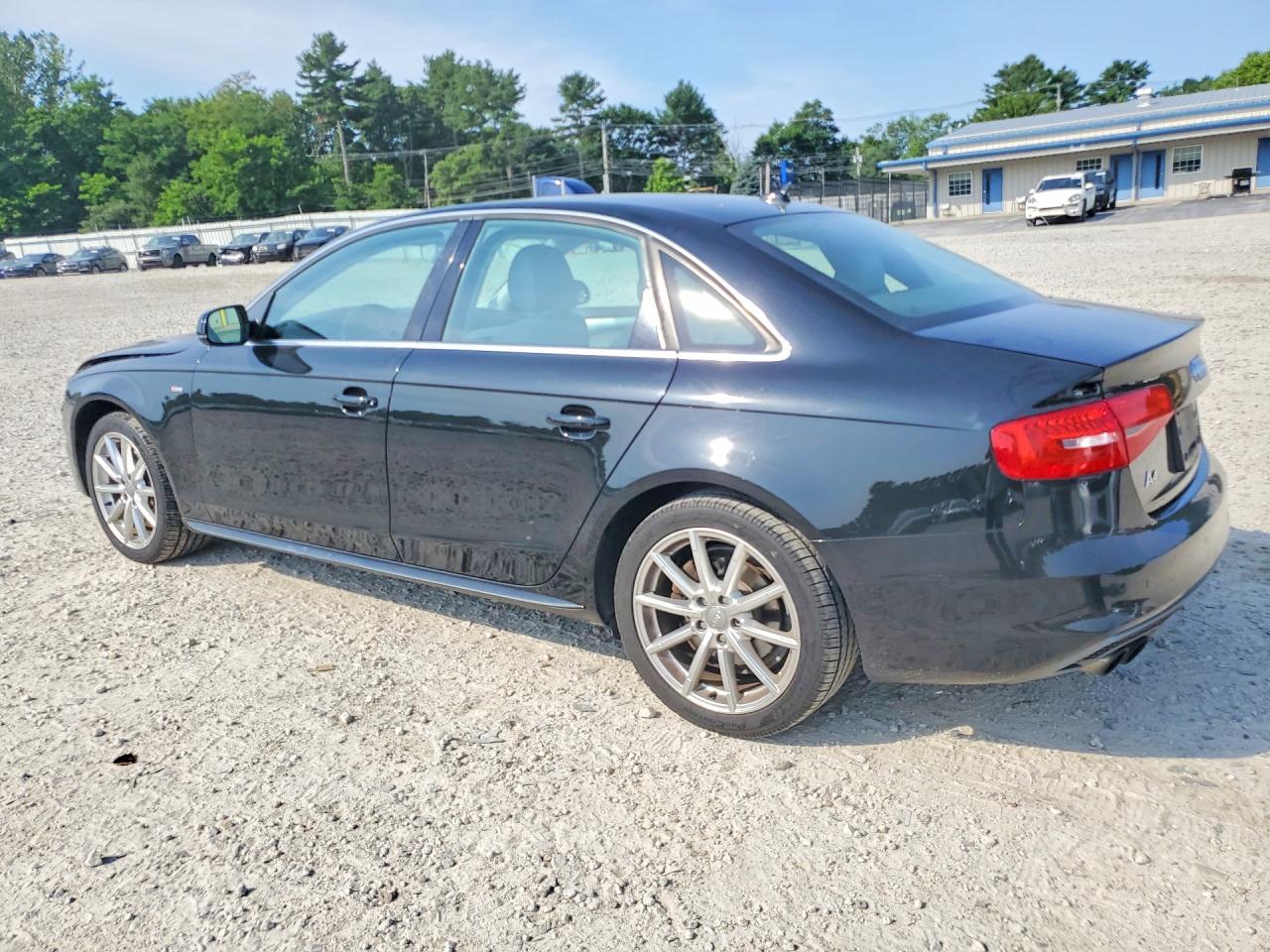 2015 AUDI A4