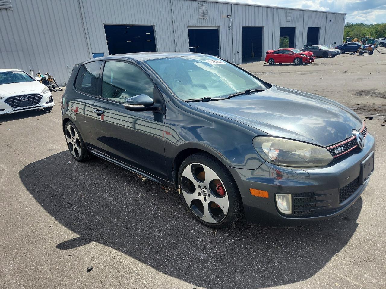 2011 VOLKSWAGEN GTI