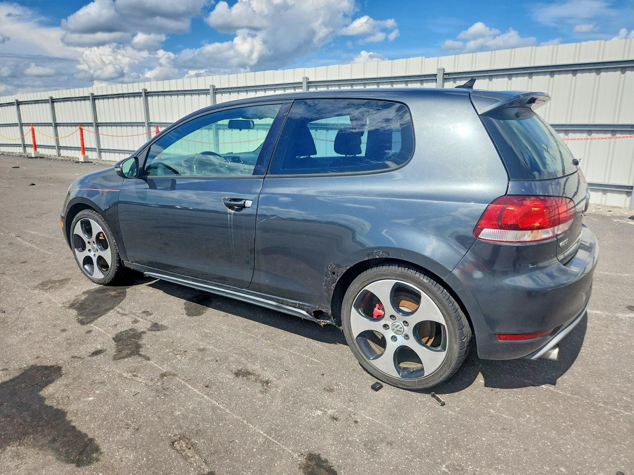 2011 VOLKSWAGEN GTI
