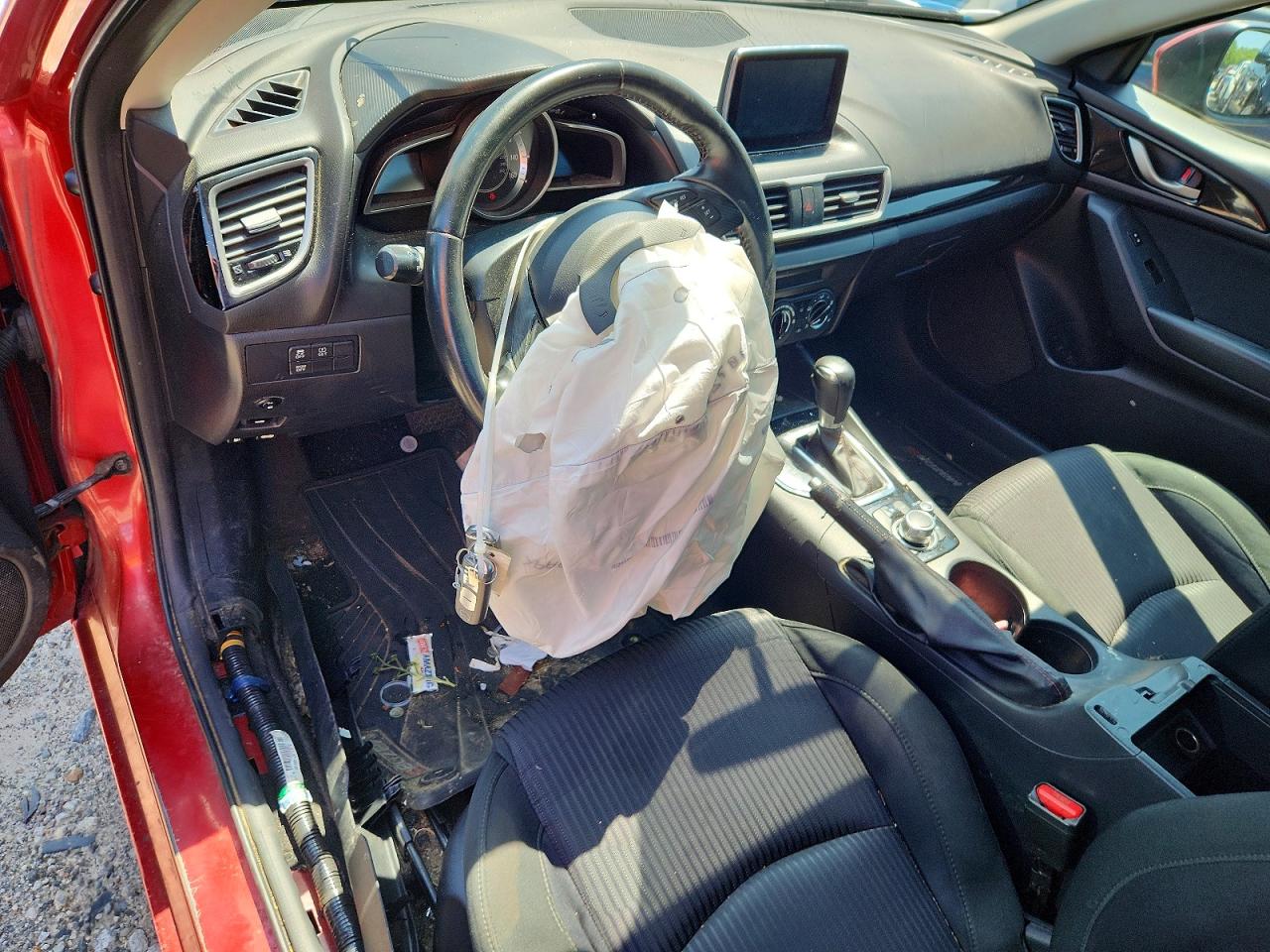 2015 MAZDA 3