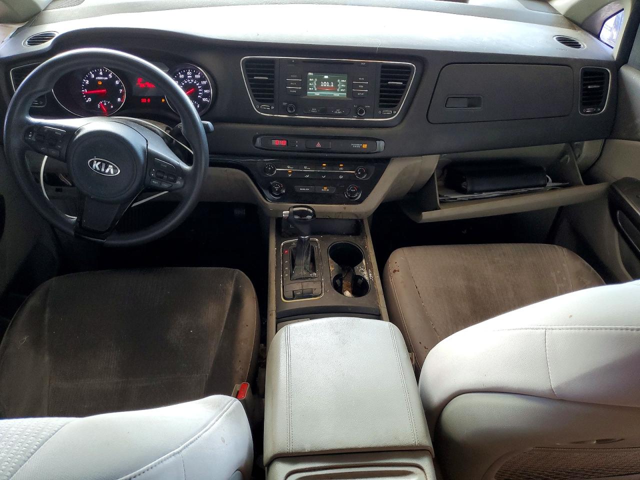 2016 KIA SEDONA